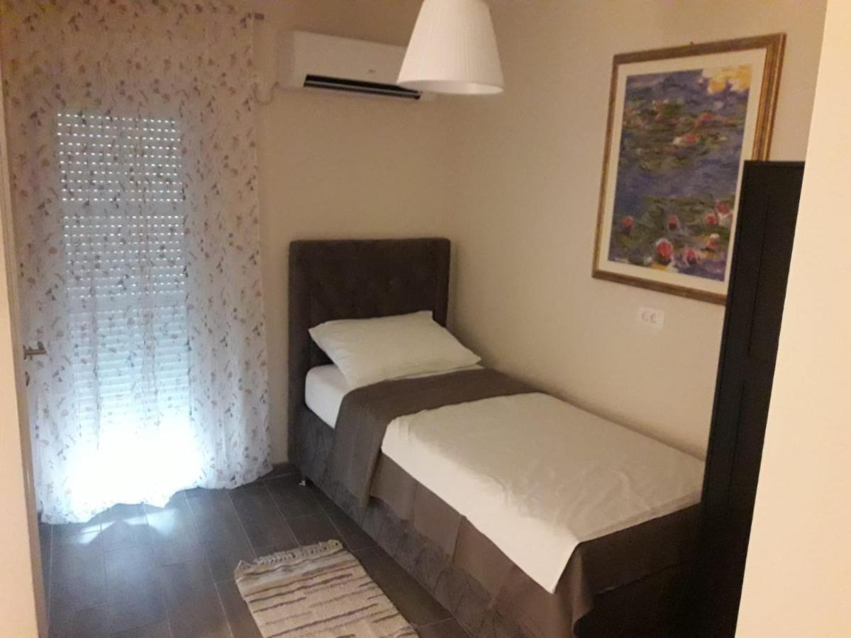 Отель Portofino - Free Parking Мостар Экстерьер фото