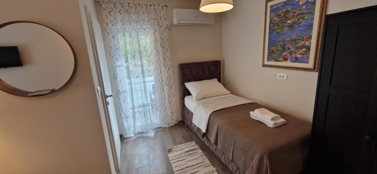 Отель Portofino - Free Parking Мостар Экстерьер фото
